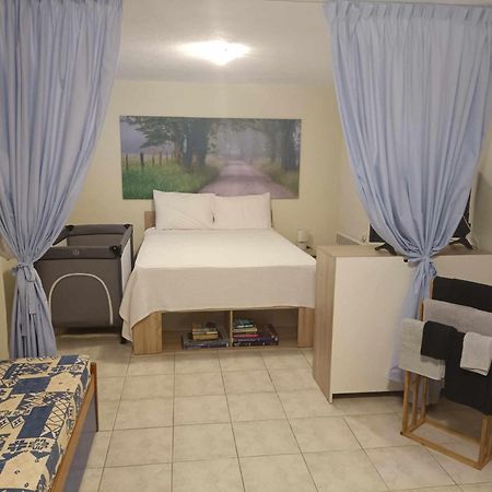 Georgia'S House Villa Nikiti  Ngoại thất bức ảnh