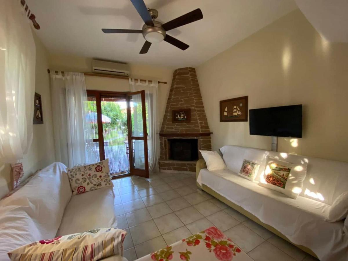 Georgia'S House Villa Nikiti  Ngoại thất bức ảnh